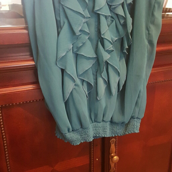 Turquoise Ruffled Top - Picture 4 of 4