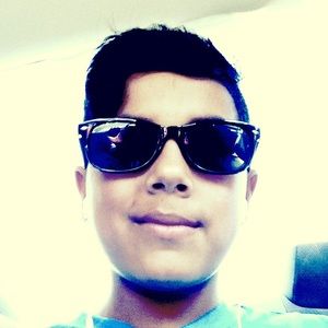 Meet your Posher, Diego