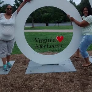 Meet your Posher, Sonia