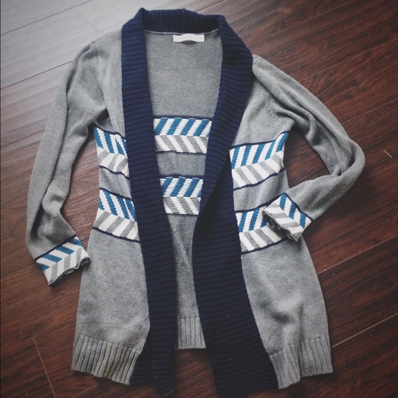Printed Blue and Gray Sweater Coat