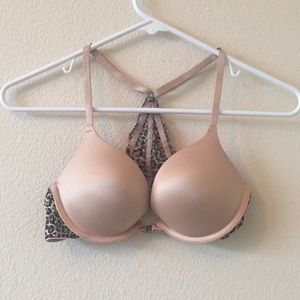 Nude razor back bra with cheetah lace back!