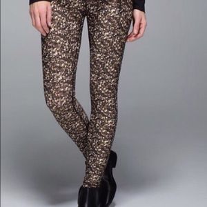 Lululemon athletica high rise "shine" tights