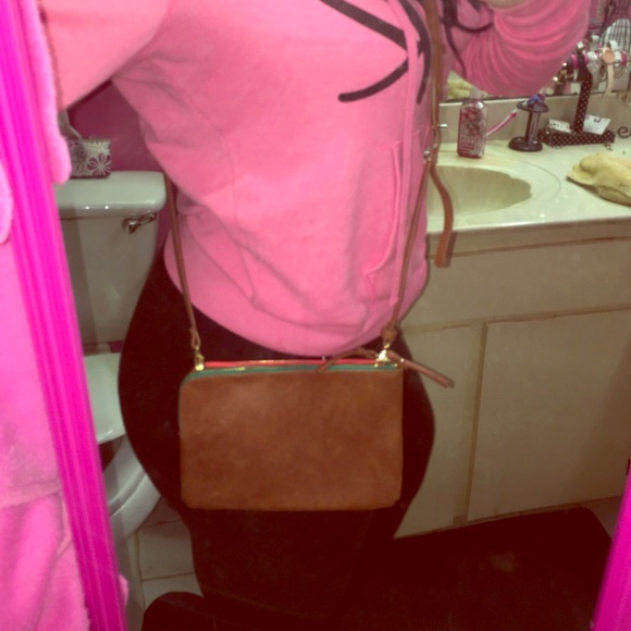 💋TAN CROSSBODY💋