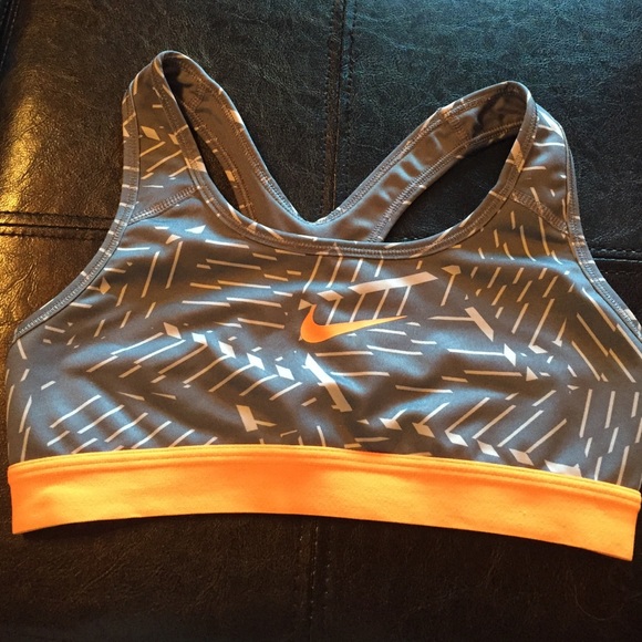 Nike dri-fit sports bra