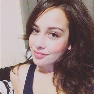 Meet your Posher, Valerie