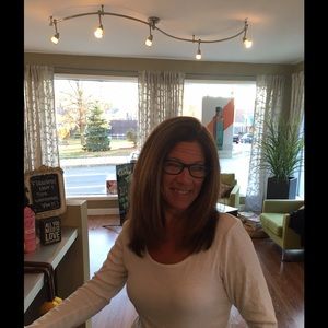 Meet your Posher, Kelley