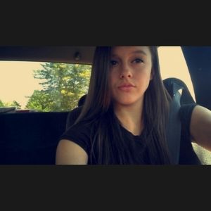 Meet your Posher, Gabby