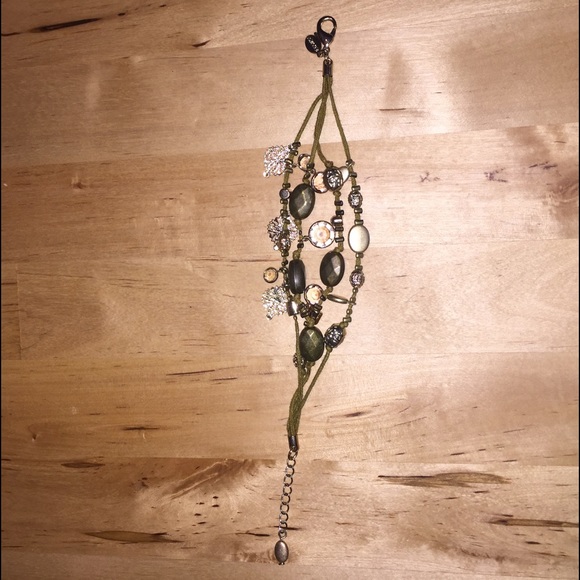 EXPRESS bracelet 😍 - Picture 2 of 4