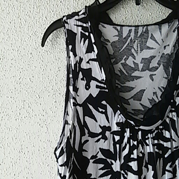 Ann Taylor Loft Sleeveless Top, Sz XSP - Picture 3 of 3