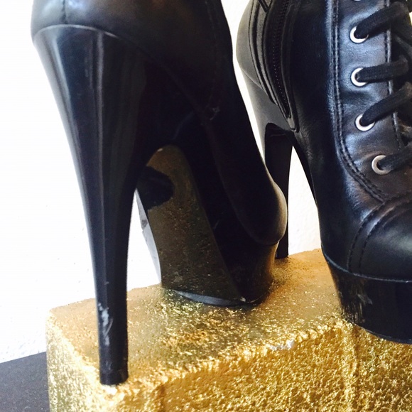 BCBG Max Azria Leather Platform Lace Up Booties - Picture 3 of 4