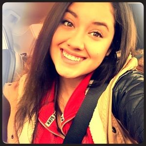 Meet your Posher, Mandy