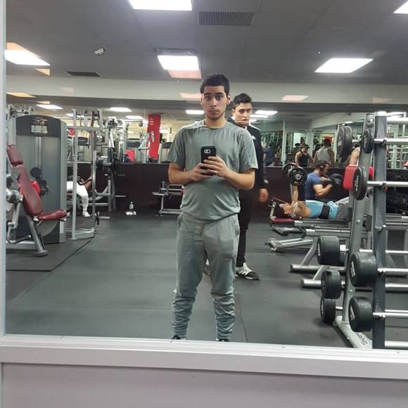 Meet your Posher, Daniel - Picture 1 of 1