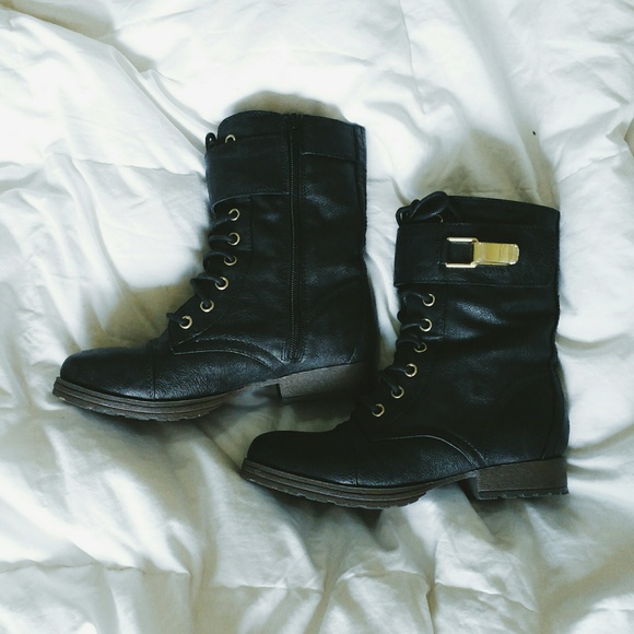 Combat Boots - Picture 1 of 4