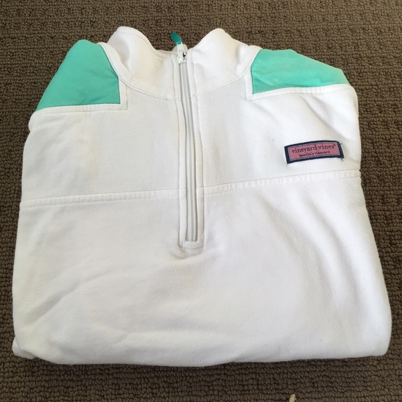 Vineyard Vines Shep Shirt (Women's M)