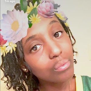 Meet your Posher, Cierra