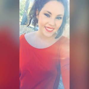 Meet your Posher, Casey