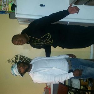 Meet your Posher, Cliff