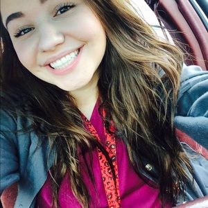 Meet your Posher, Lexie
