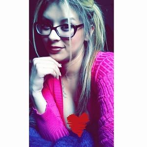 Meet your Posher, Francisca