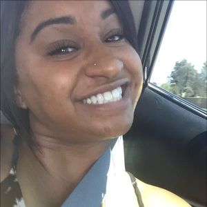 Meet your Posher, Jenna