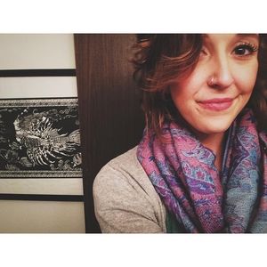 Meet your Posher, Elizabeth