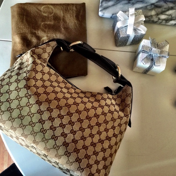 ⛔️SOLD⛔️Gucci Horsebit Hobo Bag - Picture 3 of 4