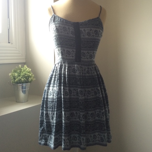 American Eagle Dress