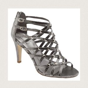 HUGE SALE*HP* Franco Sarto silver lami 9.5