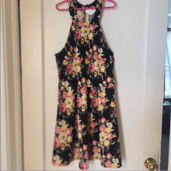 Floral halter neck dress
