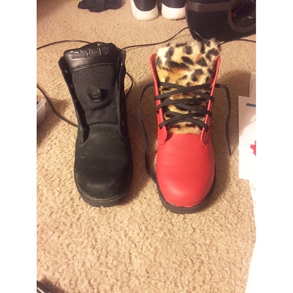 Custom Timberlands - Picture 3 of 4