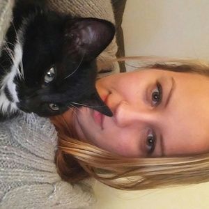 Meet your Posher, Nicole