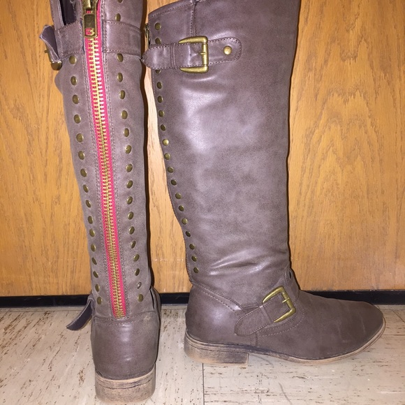 Steve Madden boots