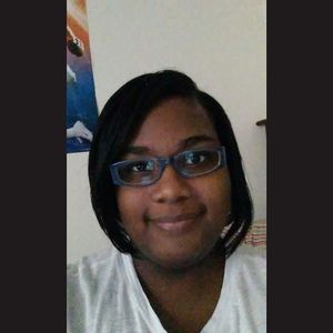 Meet your Posher, Tia