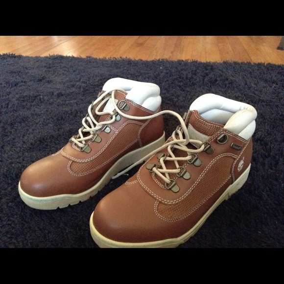 TIMBERLAND BOOTS! - Picture 2 of 4