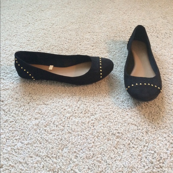 Shoes - Black flats