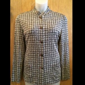 Chico's b&w slinky knit jacket 18