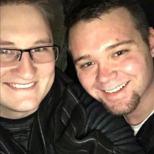 Meet your Posher, Hunter