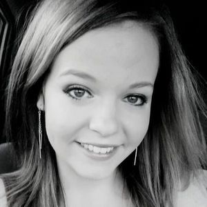 Meet your Posher, Raina