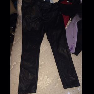 Faux leather jeggings