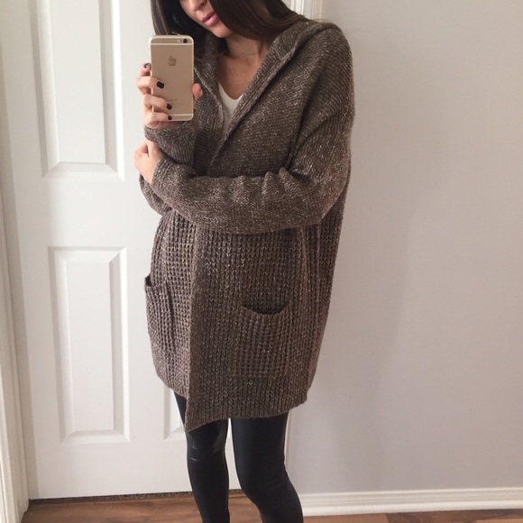 Sold • Cozy Mocha Thick Hoodie Sweater - Picture 2 of 4