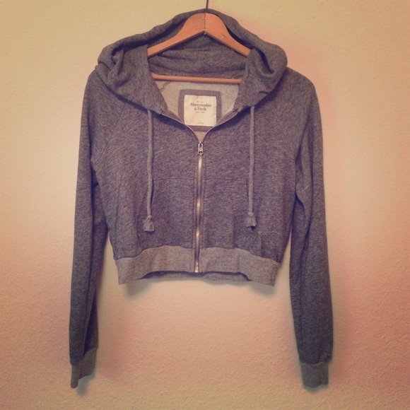 Abercrombie and fitch grey cropped hoodie size l