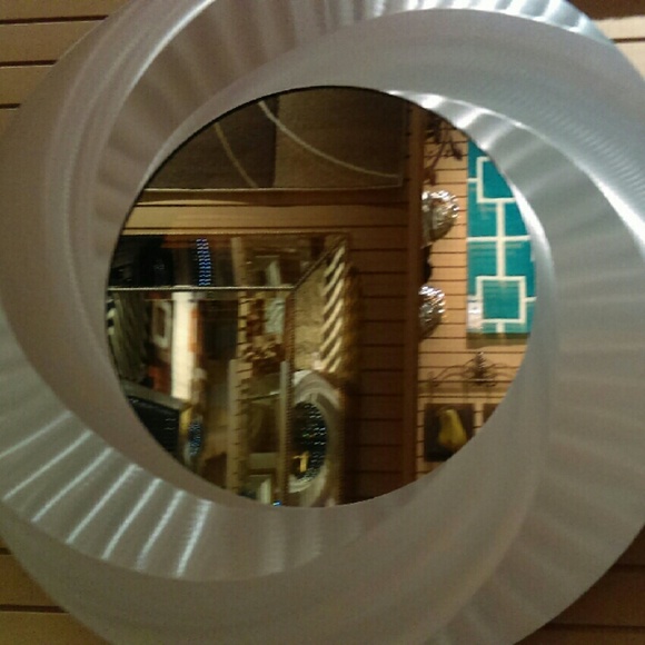 Meet your Posher, Haydee - Picture 1 of 1