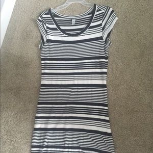 Black and white stripe t shirt dress