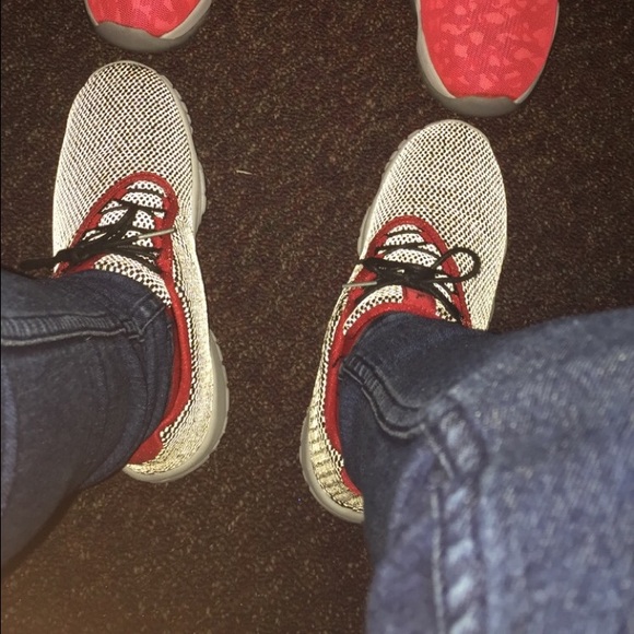 Jordan future low bg - Picture 2 of 2