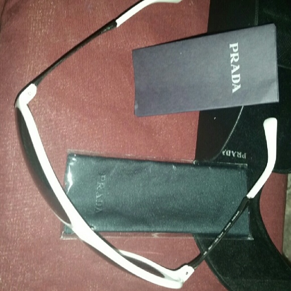 Authentic Prada Aviator Sunnies SALE!!! - Picture 7 of 10