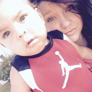 Meet your Posher, Summer noel