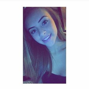 Meet your Posher, Fernanda