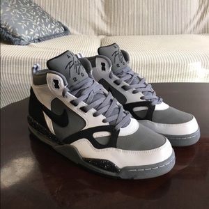 Size 12 Men's Nike Air Flights