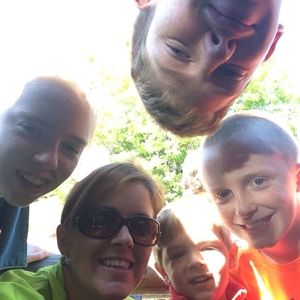 Meet your Posher, Leeanna