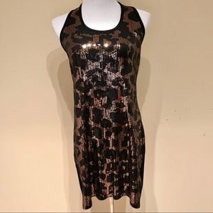 🆕 Express Black&Gold Sequins Tunic Top